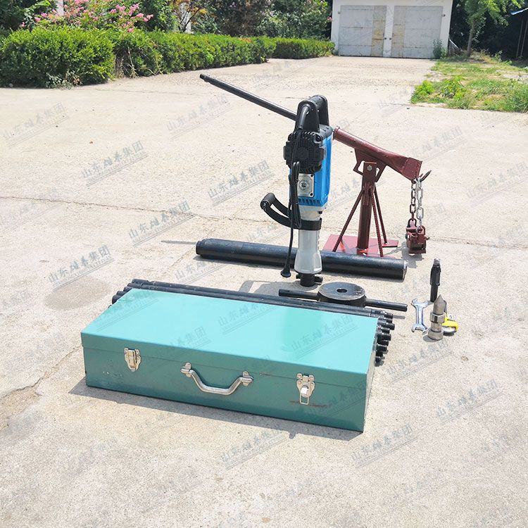 新款電動(dòng)取土鉆機(jī)廠家直銷(xiāo)